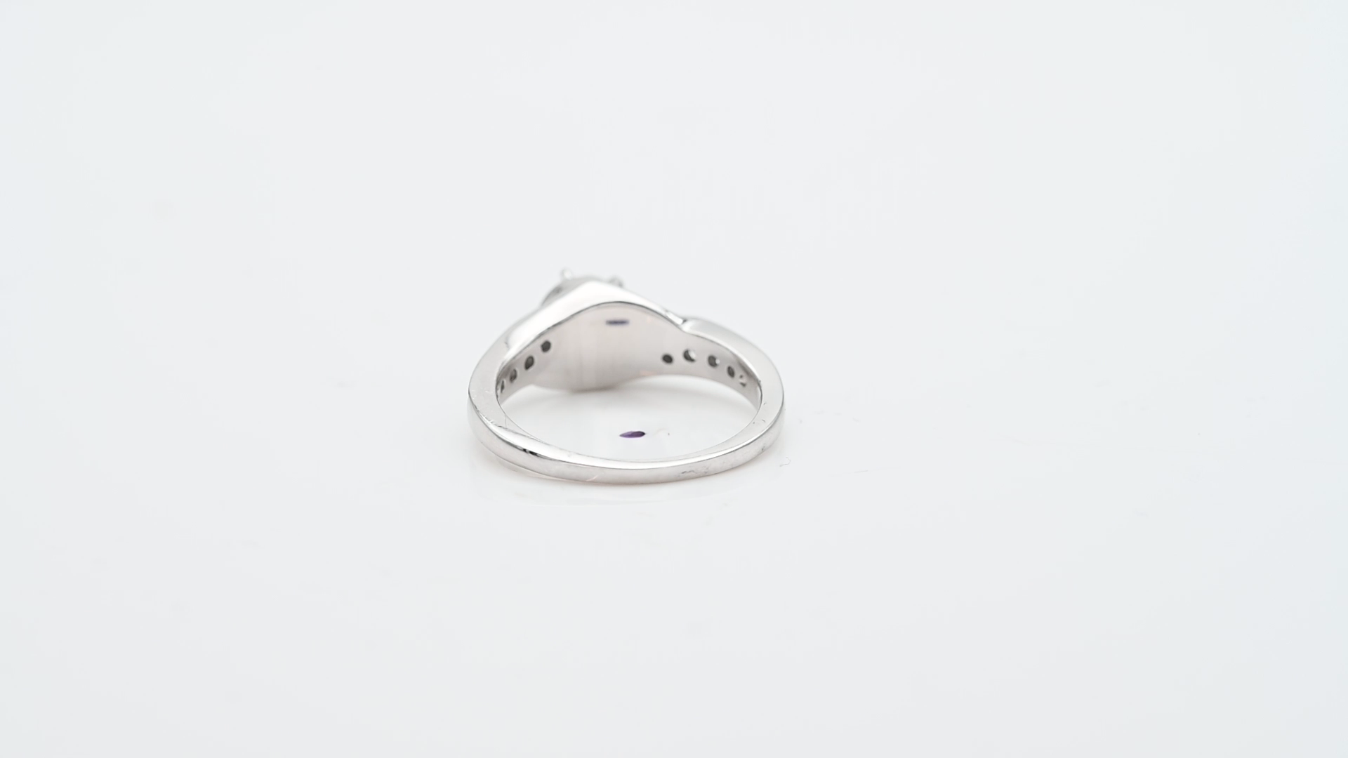 טבעת וינטאג משובצת יהלומים, זהב 14K - מק"ט 60330