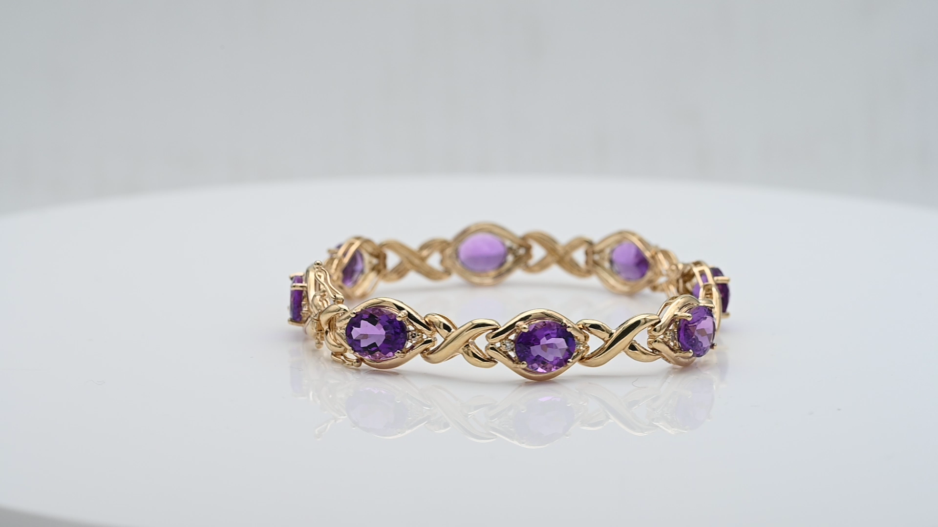 צמיד וינטאג משובץ אבני אמטיסט ויהלומים, זהב 14K - מק"ט 60365