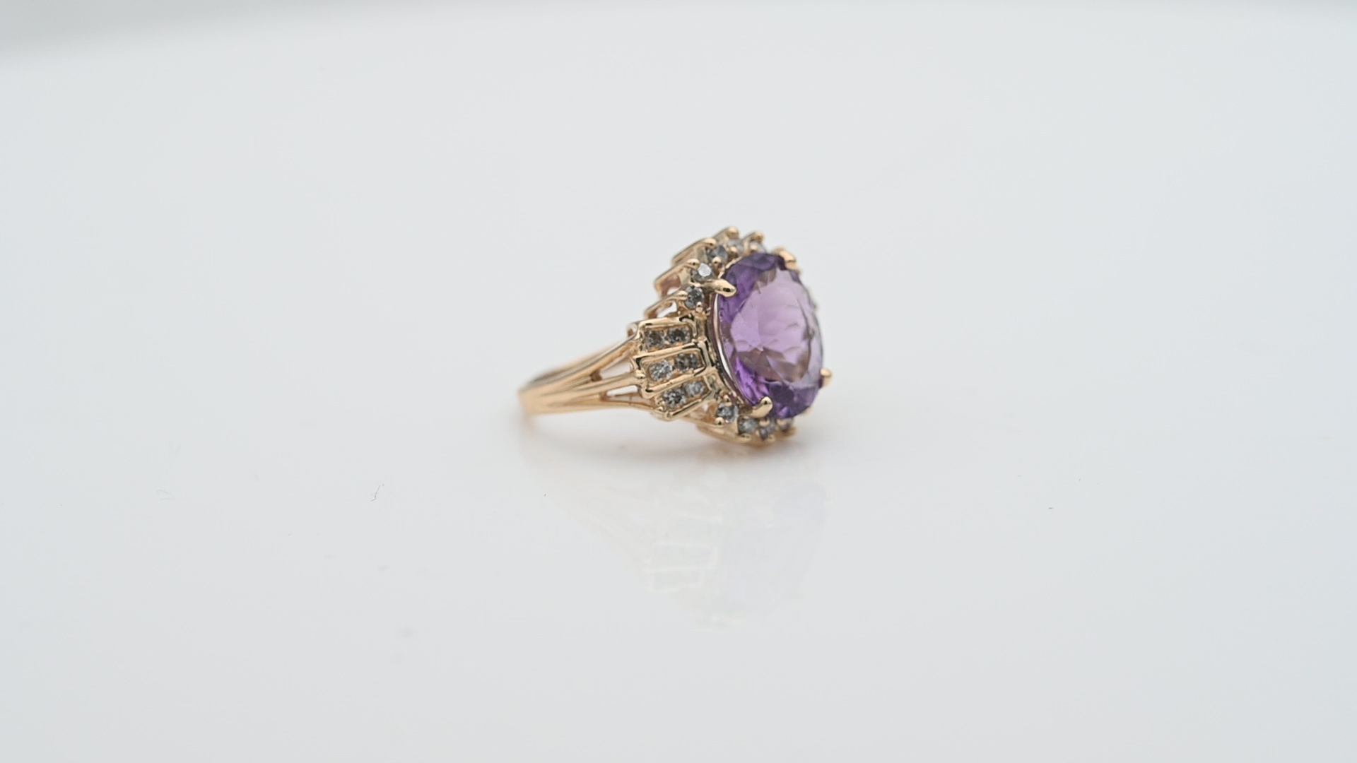 טבעת וינטג' משובצת אמטיסט יהלומים - מק"ט 60995, זהב 14K