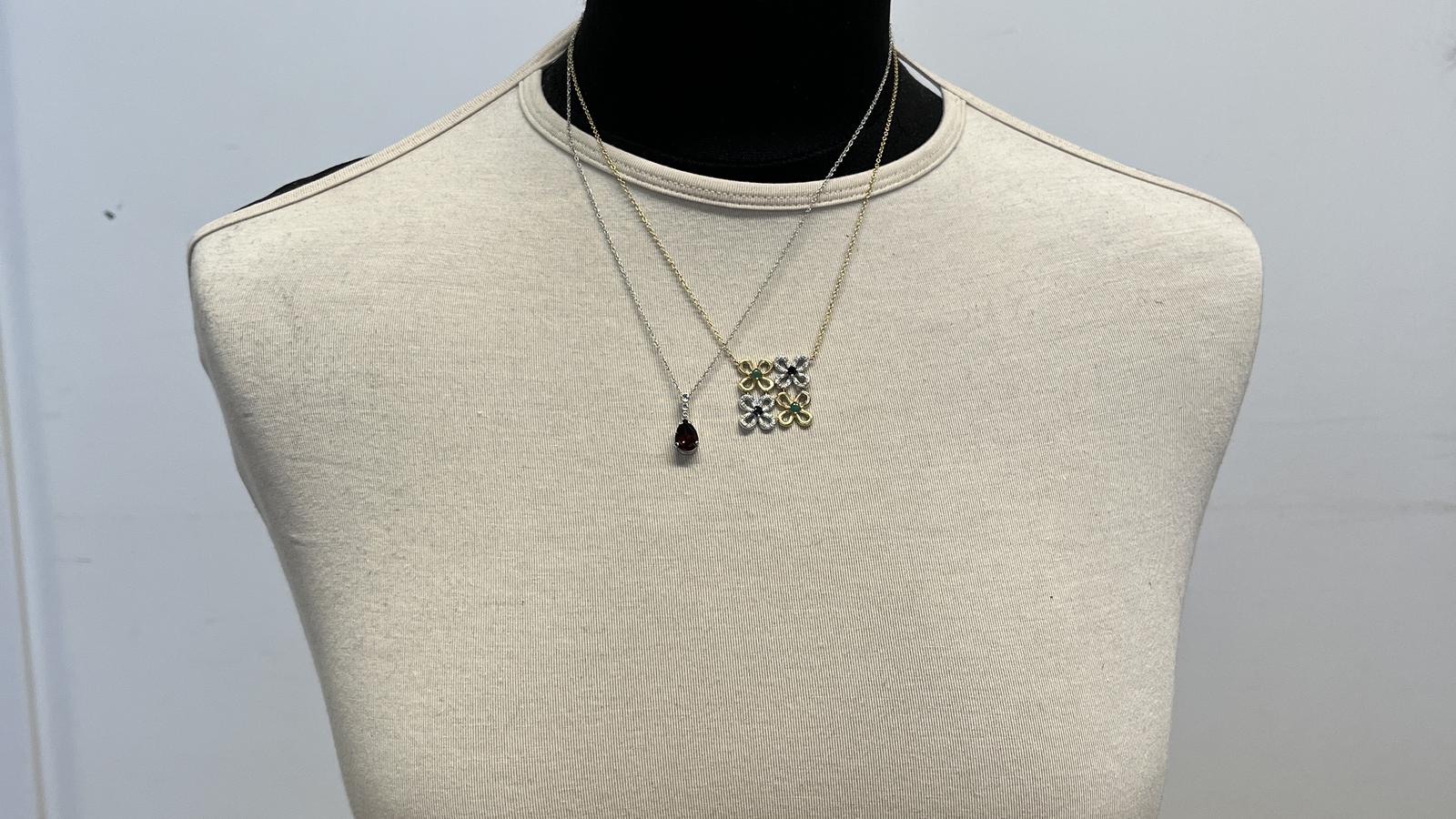 תליון סוליטר משובץ גרנט בחיתוך טיפה ויהלומים, כולל שרשרת עדינה - מק"ט 61119, זהב 14K