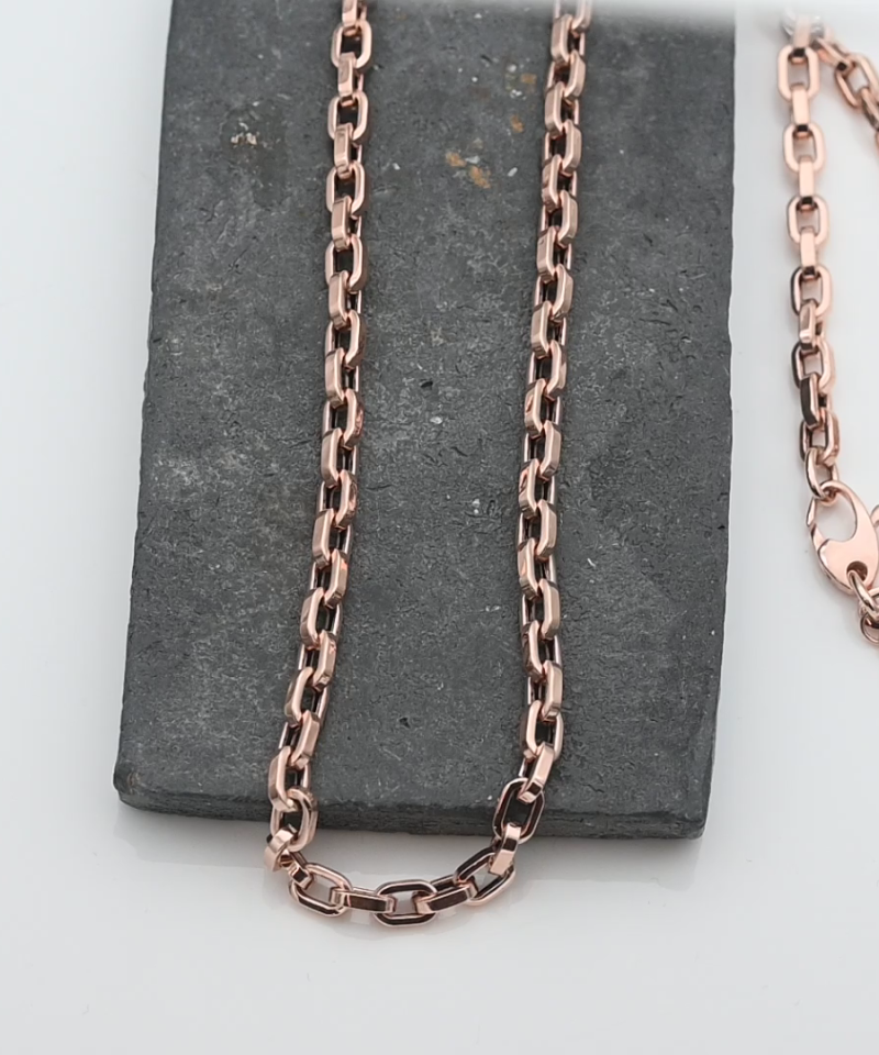 שרשרת זהב חוליות מלבניות חלולות ברוחב 4 מ"מ - מק"ט 15468, זהב 14K