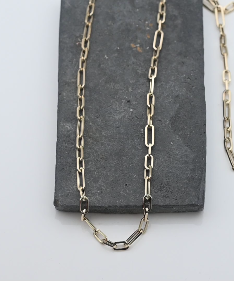 שרשרת חוליות מלבניות עדינות חלולות, ברוחב 3.25 מ"מ - מק"ט 15475, זהב 14K