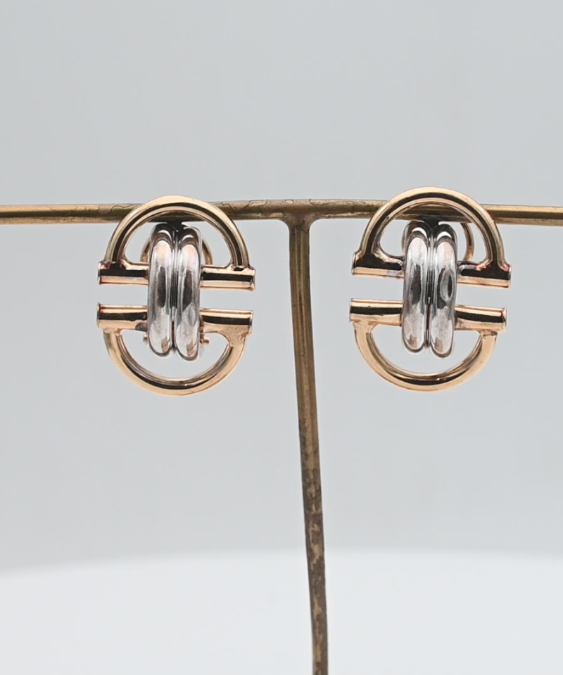 עגילי וינטאג צמודים, חלולים עם פגם לחיצה קל ביותר - מק"ט 15528, זהב 14K