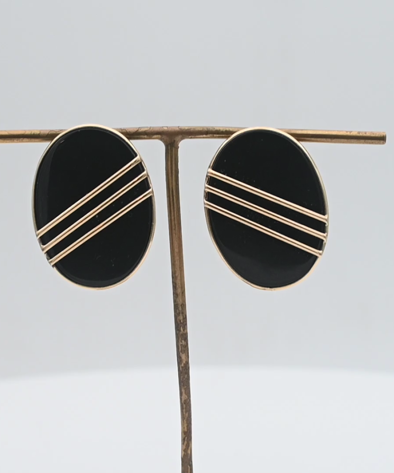 עגילי וינטג' צמודים, אוניקס אובלי עם שלושה פסי זהב - מק"ט 15530, זהב 14K