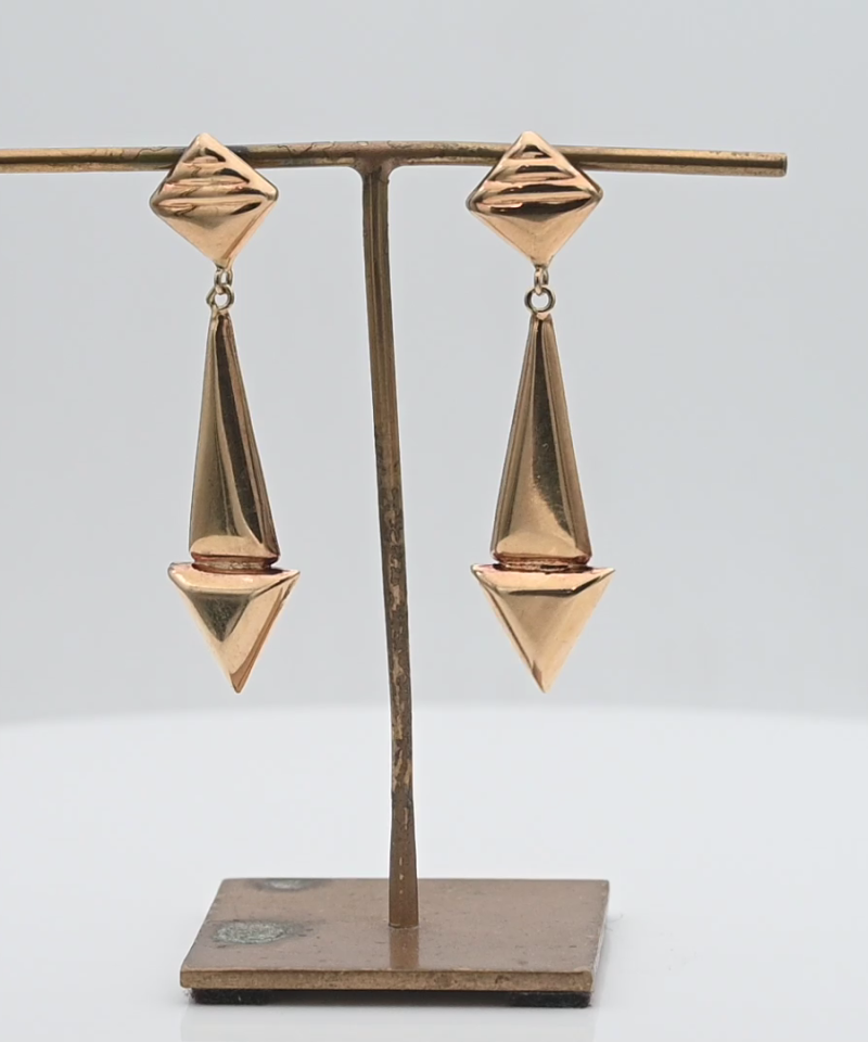 עגילי וינטאג תלויים בצורת חץ, זהב חלול - מק"ט 15538, זהב 14K