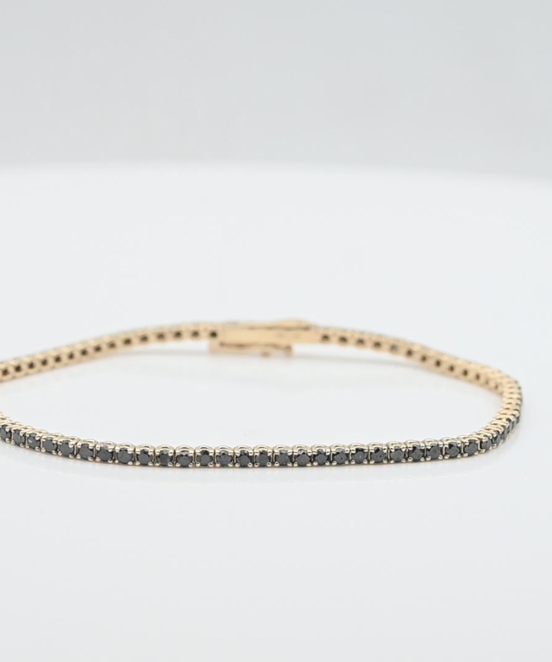 צמיד טניס משובץ יהלומים שחורים - מק"ט 15563, זהב 14K
