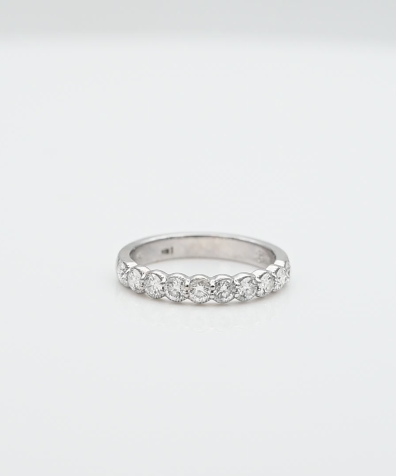 טבעת חצי איטרנטי משובצת יהלומים - מק"ט 61275, זהב 14K