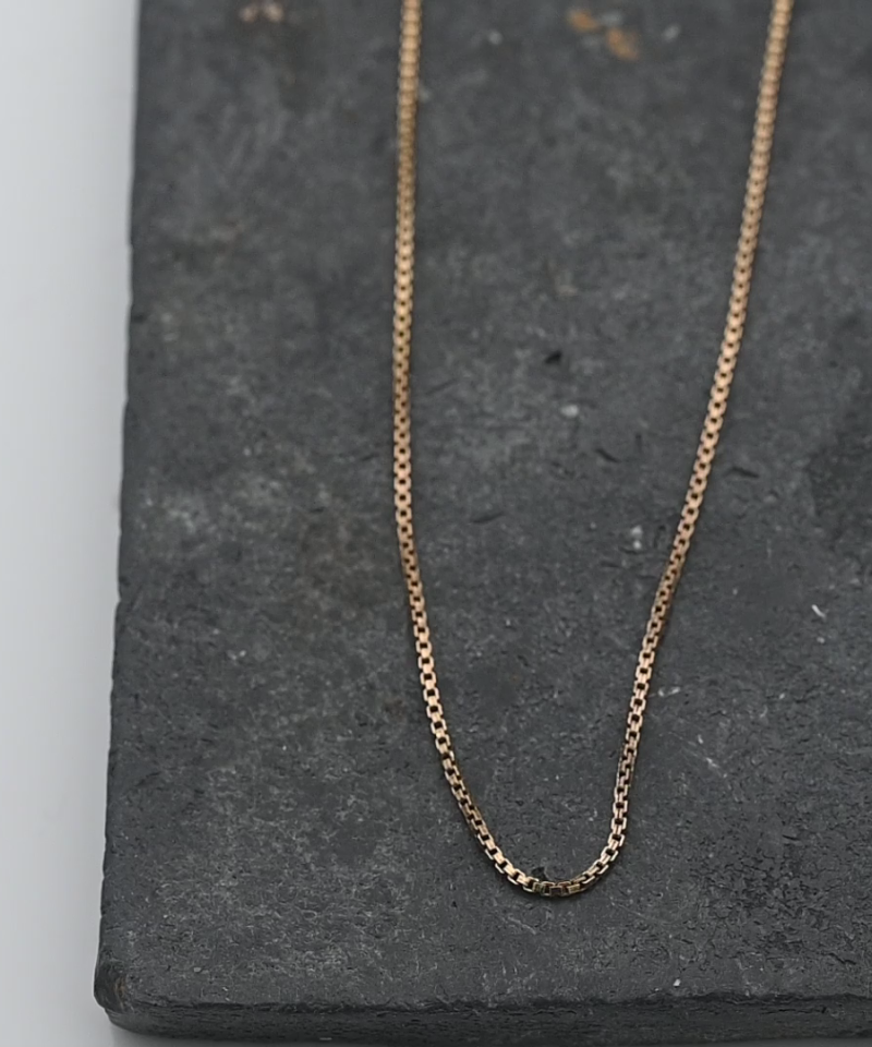 שרשרת קוביות עדינה בעובי 1 מ"מ - מק"ט 15710, זהב 14K