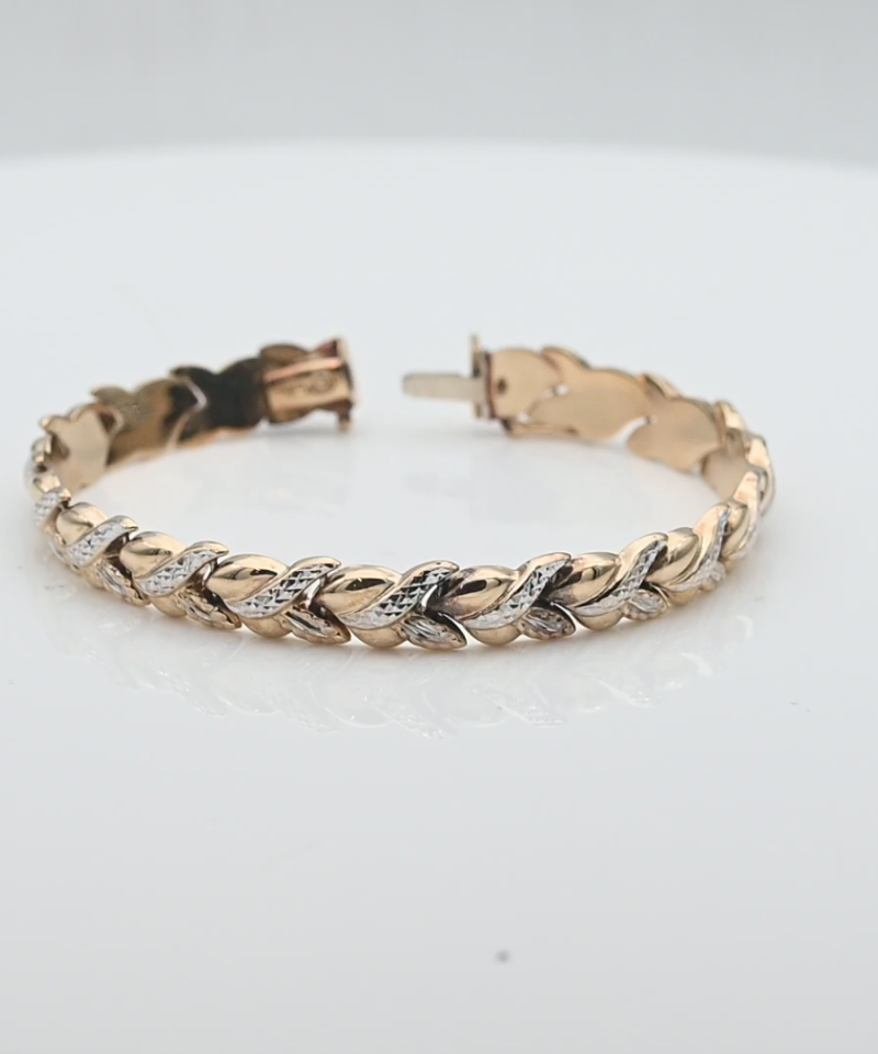 צמיד וינטאג ברוחב 8 מ"מ עם חיתוכי לייזר - מק"ט 34321, זהב 10K