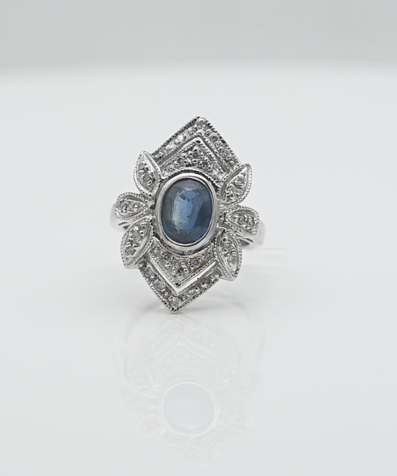 טבעת וינטג', עלים ומעוין, משובצת ספיר ויהלומים - מק"ט 34394, זהב 14K