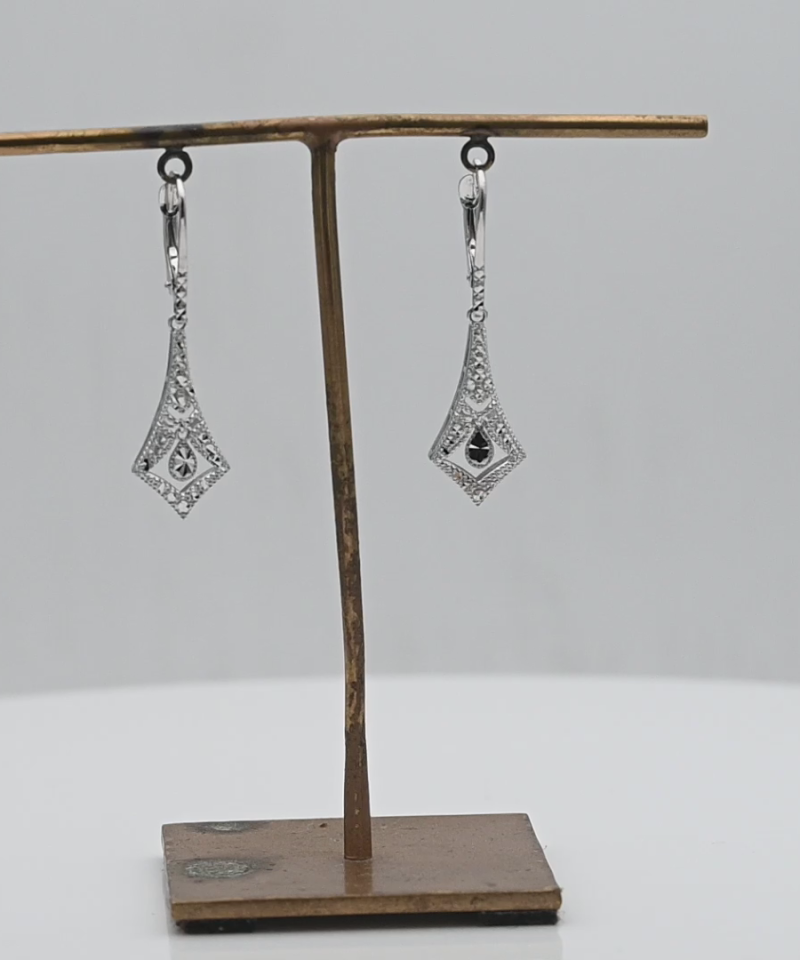 עגילים תלויים, חיתוכי לייזר מעוטרים - מק"ט 34413, זהב 14K