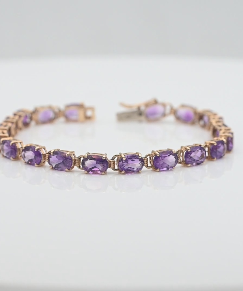 צמיד וינטג' ברוחב 5.5 מ"מ משובץ אבני אמטיסט  - מק"ט 34423, זהב 14K