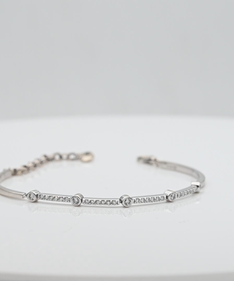 צמיד וינטג' ברוחב 3.7 מ"מ משובץ יהלומים - מק"ט 34424, זהב 14K