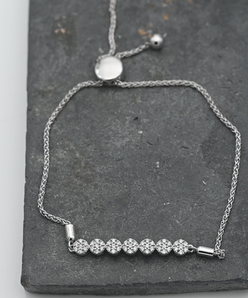 צמיד עדין משובץ יהלומים, סגירה מתכווננת - מק"ט 34428, זהב 10K