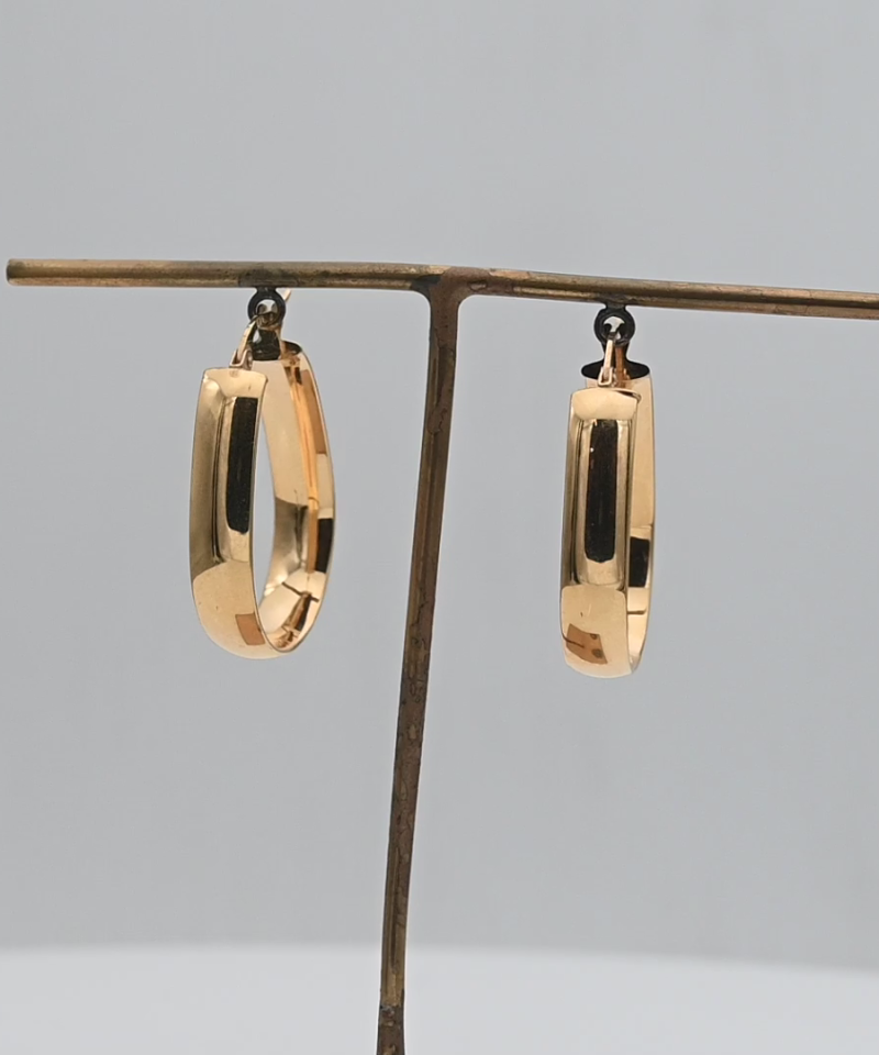 עגילי חישוק אובליים, חלולים, שטוחים בגודל 2X3 ס"מ - מק"ט 15762, זהב 14K