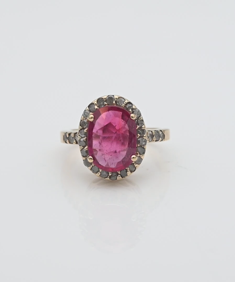 טבעת וינטג' משובצת רובי ויהלומים - מק"ט 15820, זהב 14K