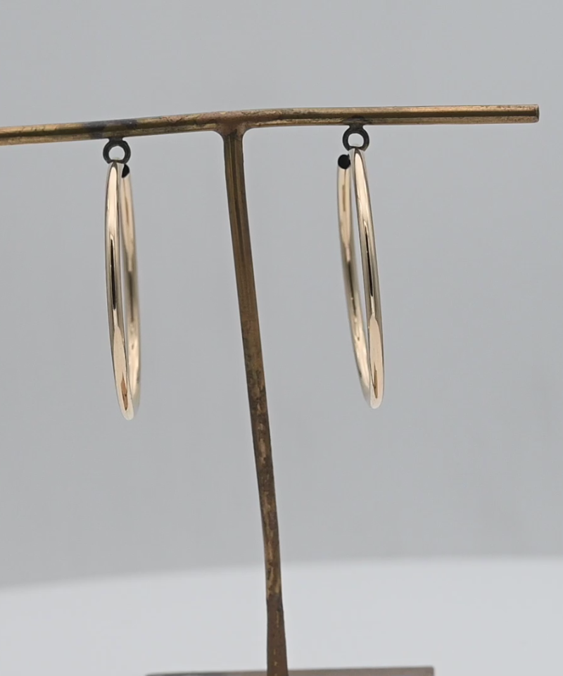 עגילי חישוק חלולים בקוטר 3.5 ס"מ ובעובי 1.95 מ"מ  - מק"ט 15848, זהב 14K