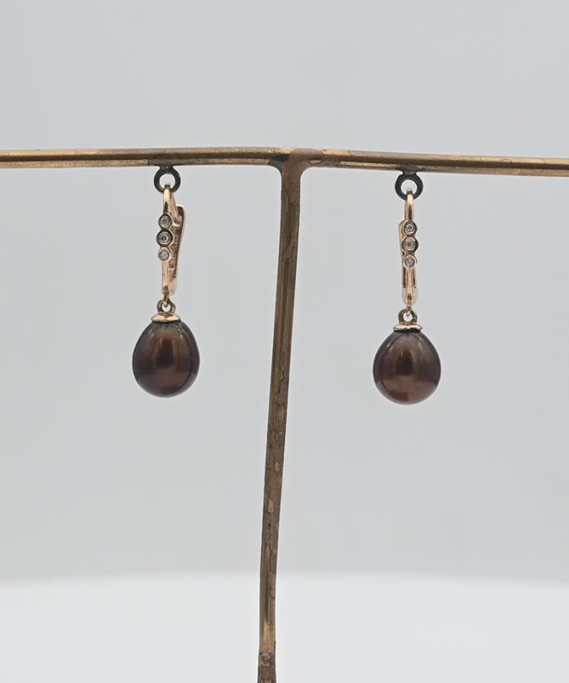 עגילי וינטג' תלויים משובצים פנינה חומה ויהלומים - מק"ט 15879, זהב 14K