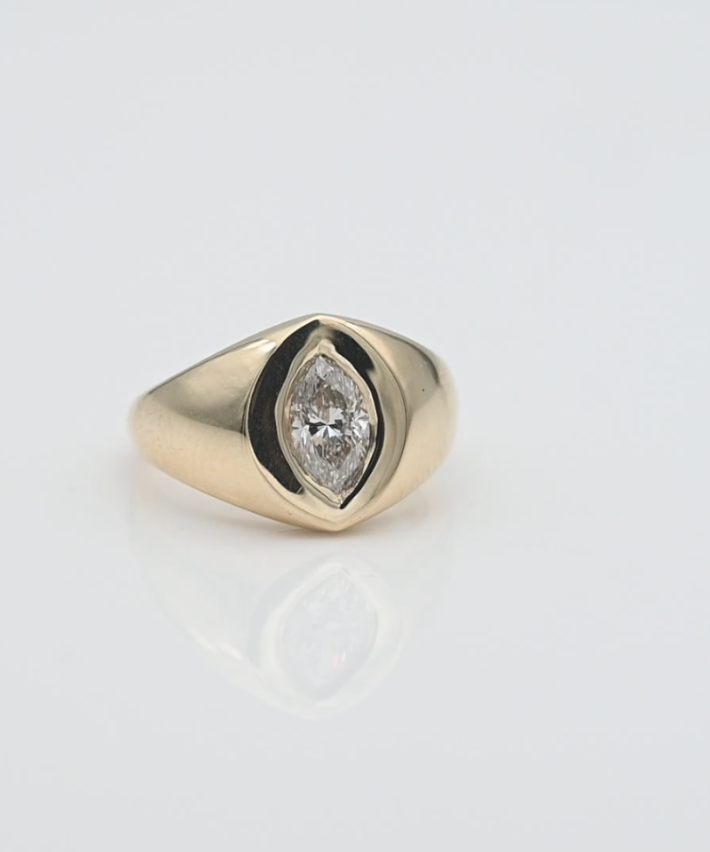 טבעת חותם בצות מרקיזה משובצת יהלום - מק"ט 15905, זהב 14K