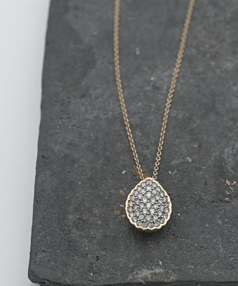 תליון איטלקי בצורת טיפה, משובץ יהלומים, כולל שרשרת - מק"ט 15967, זהב 14K