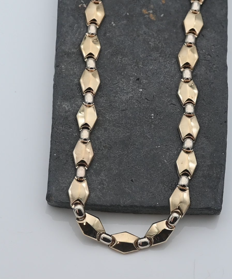 שרשרת וינטג'  איטלקית, חוליות מעוינות שטוחות ברוחב 6.9 מ"מ - מק"ט 51948, זהב 14K