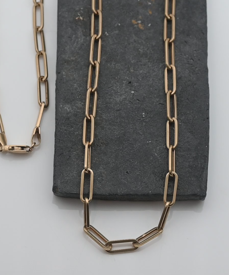 שרשרת וינטג' לולאות מלבניות חלולות ברוחב 4.55 מ"מ - מק"ט 51990, זהב 14K