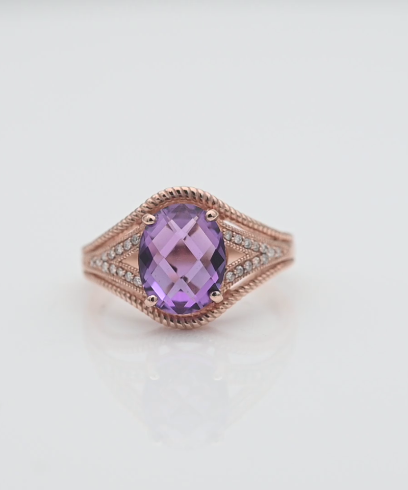 טבעת וינטג' משובצת אמטיסט ויהלומים - מק"ט 61338, זהב 14K