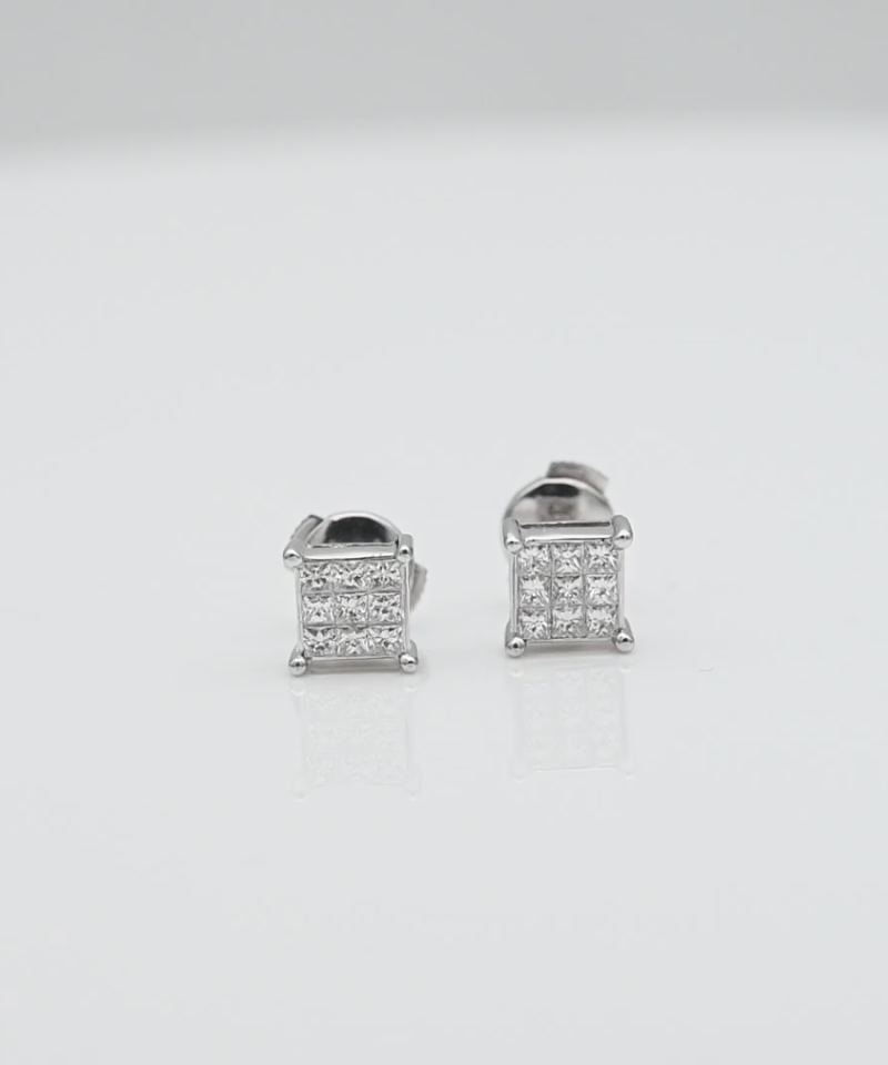 עגילים צמודים בצורת ריבוע משובצים יהלומים בחיתוך פרינסס בשיבוץ Invisible - מק"ט 61355, זהב 18K