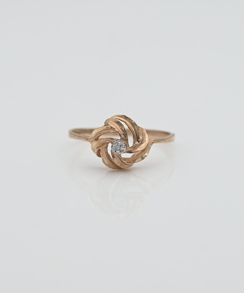 טבעת וינטאג פרח משובצת יהלום - מק"ט 34669, זהב 10K